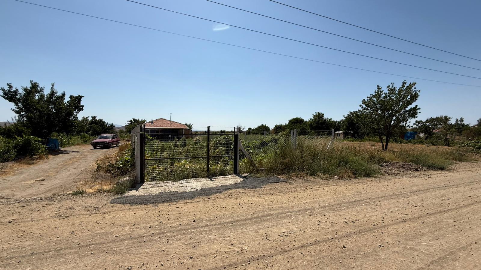 KAYSERİ DEVELİ GÜNEYAŞAĞI MAHALLESİ TEKKEFIDINI MEVKİİNDE SATILIK BAĞ EVİ